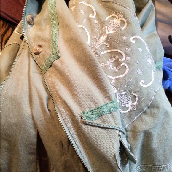 NEW! Super rare Free People Bali jacket Embroidered Green - Picture 8 of 8